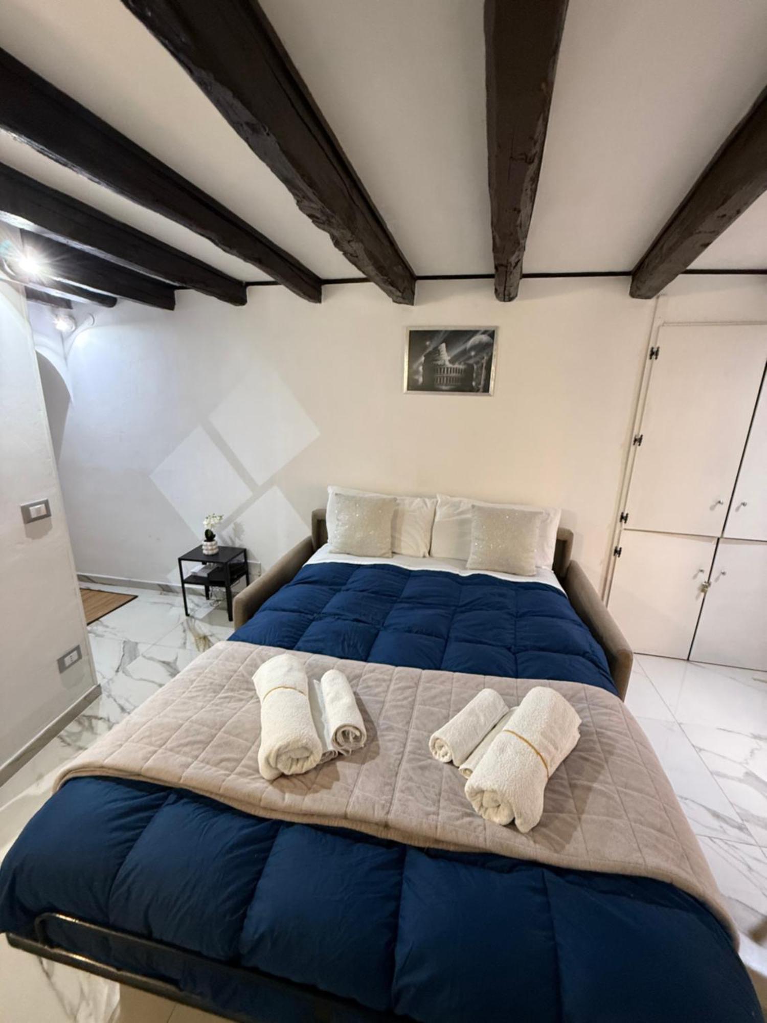 Nest At Campo De Fiori And Navona Square Appartamento *